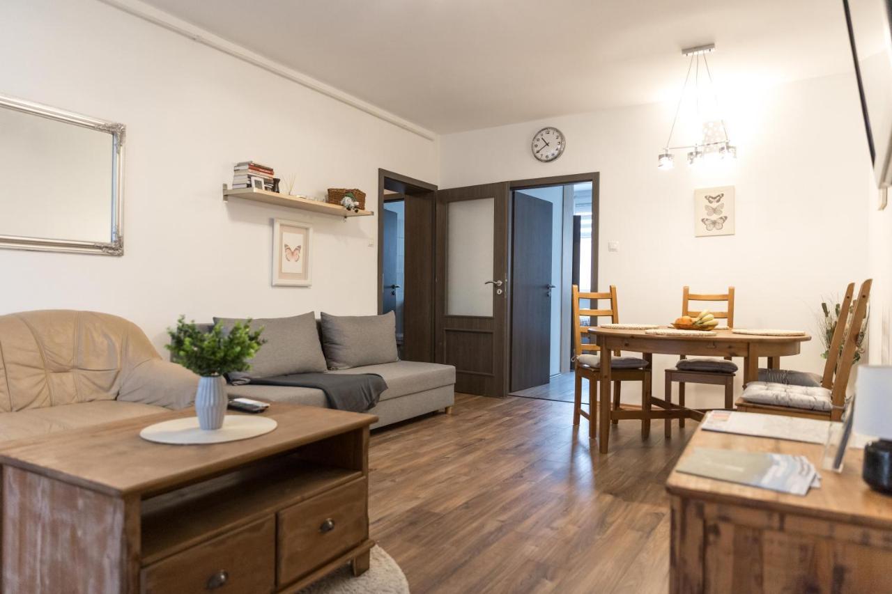 Sflower Apartman 埃格尔 外观 照片