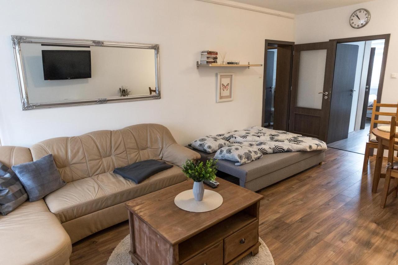 Sflower Apartman 埃格尔 外观 照片